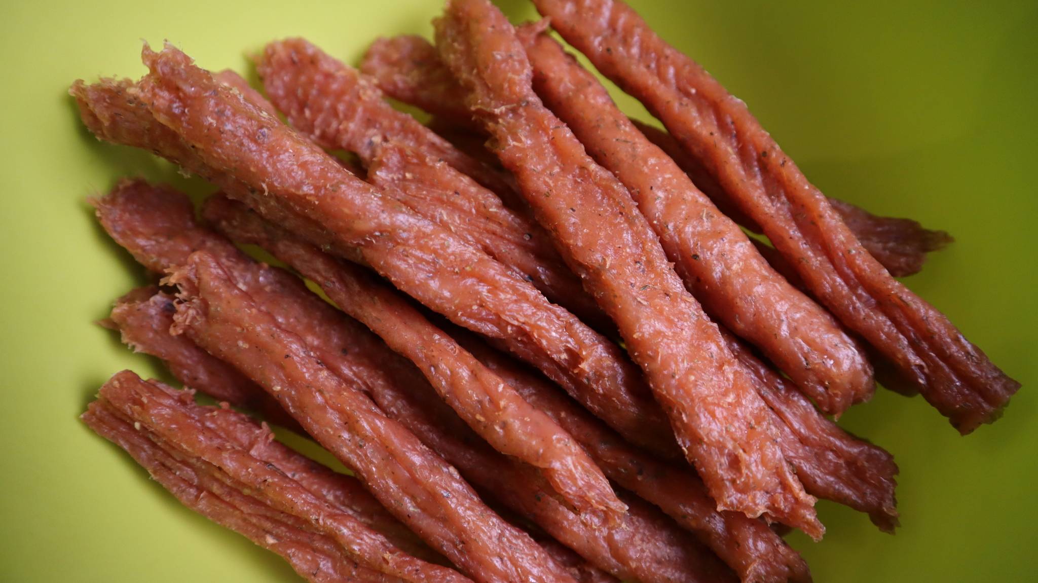 Вяленые домашние колбаски к пиву из фарша смотреть онлайн