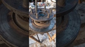 Ниссан Кабстар F24 замена ступицы