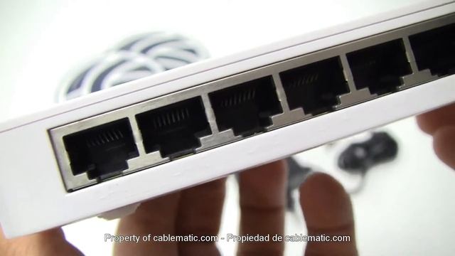 Desktop Switch 10/100/1000Mbps (8UTP) distribuido por CABLEMATIC ® смотреть онлайн