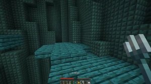 НУБ И ПРО ПАРКУРЯТ ВОКРУГ МОНСТРОВ В МАЙНКРАФТ !