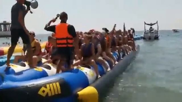 Покатались на банане, Судак 2021 смотреть онлайн