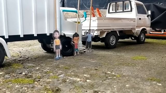 Truk Wahyu abadi 2 cutting stiker di rebbeca conpect 🥳 || versi miniatur truk || смотреть онлайн
