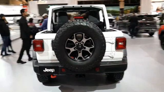 2018 Jeep Wrangler Unlimited Rubicon смотреть онлайн