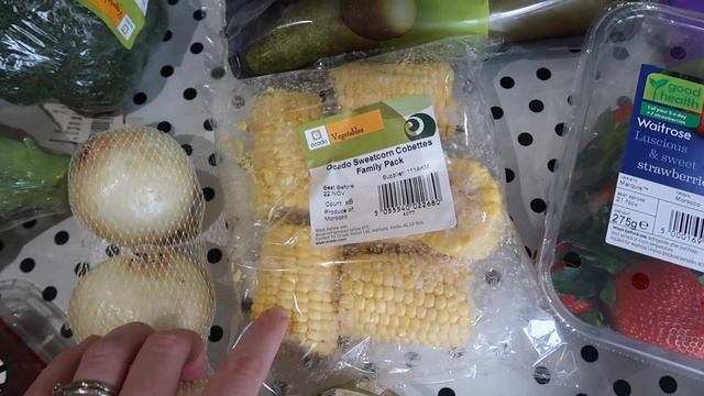 MY FIRST OCADO GROCERY HAUL | LARGE FAMILY FOOD SHOP смотреть онлайн