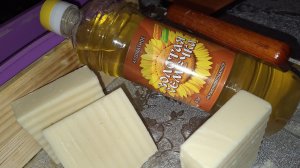 Мыло из подсолнечного масла своими руками.