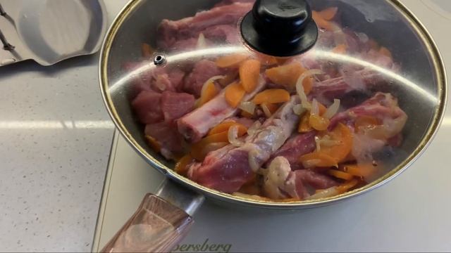Мясо тушеное с КИМЧИ. Согрейся в холода. #comfortfood #корейскаякухня 🇰🇷
