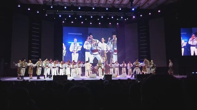 Ion Paladi - Zii dobas asa, ca in Moldova - Concert "Dorul Basarabiei" смотреть онлайн