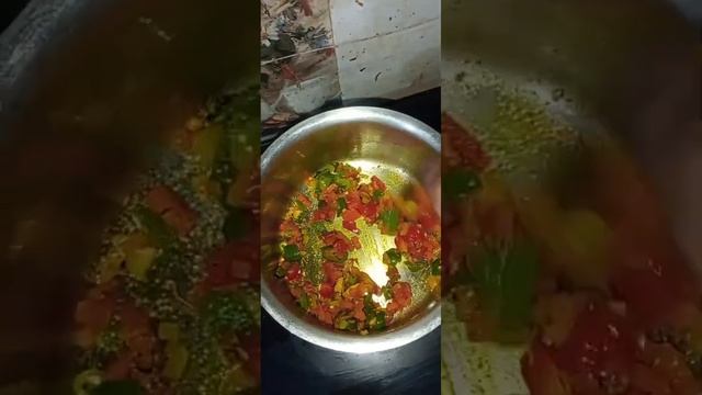 चटपटी मैगी नूडल्स #food #foodie #noodles #maggi #maggie #recipe #shorts #short смотреть онлайн