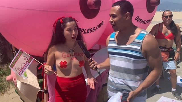 Go Topless Day 2019 | Free the Nipple! смотреть онлайн
