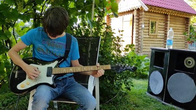 "Осень она не спросит" на дачном расслабоне папы и сына ) смотреть онлайн