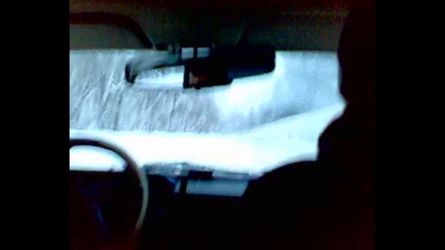 В заносе - дрифт на ВАЗ 2105 возле АЛПИ Зеленогорск (Красноярск-45) 2014 смотреть онлайн