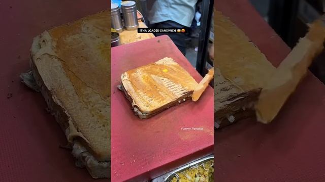 Itna Loaded Sandwich 😱🥵 #shorts #streetfood #sandwich #grilledsandwich #cheesesandwich смотреть онлайн