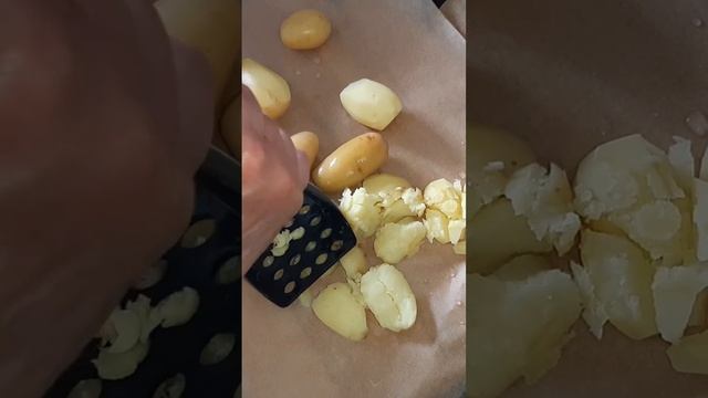 Салат с молодой картошкой #рецепты #еда #салат #shorts #food смотреть онлайн