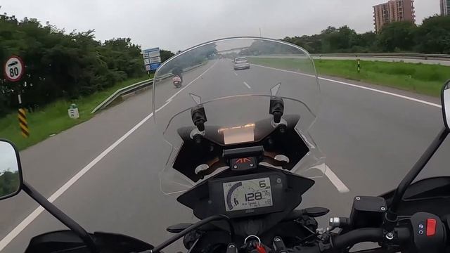 Windnoise With And Without Givi Airflow Windshield смотреть онлайн