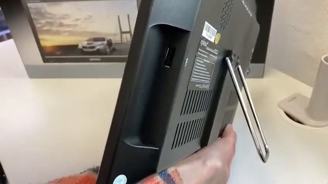 Портативный цифровой телевизор Eplutus EP-134T (13.3") DVB-T2/DVB-C смотреть онлайн