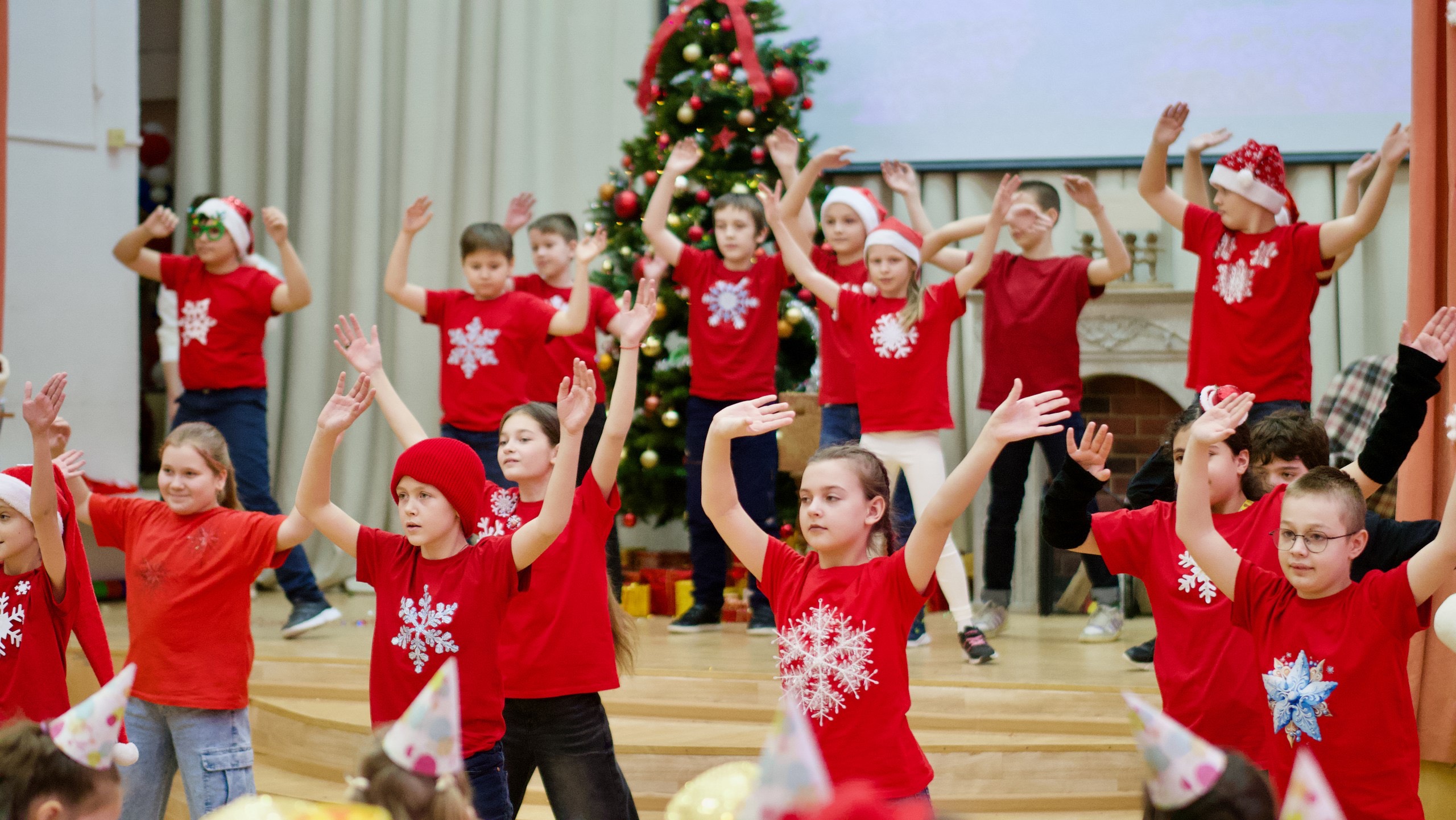 Мечты ёлочных игрушек смотреть онлайн