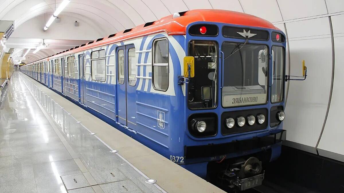 Фильм. Будни машиниста. 1 часть (Метрострой) смотреть онлайн