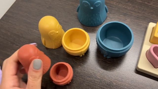 ВЛОГ: Купили стульчик | Новые умелки - сидим и ползаем смотреть онлайн