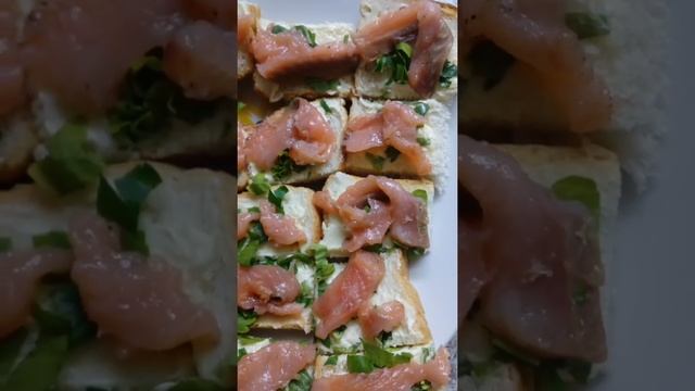 бутерброды с красной рыбой смотреть онлайн