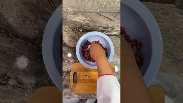 НАЧИНКА ДЛЯ ГРУЗИНСКОГО ХИНКАЛИ #shortsvideo #shorts #story #shors #short #shortvideo #еда #кухня смотреть онлайн