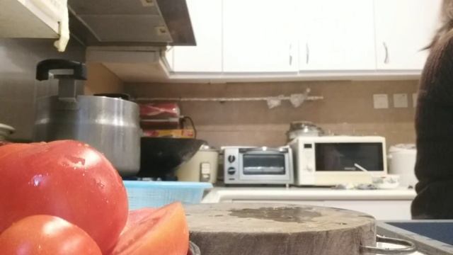 Tomatoes,tofu and fish tail soup Joemen смотреть онлайн