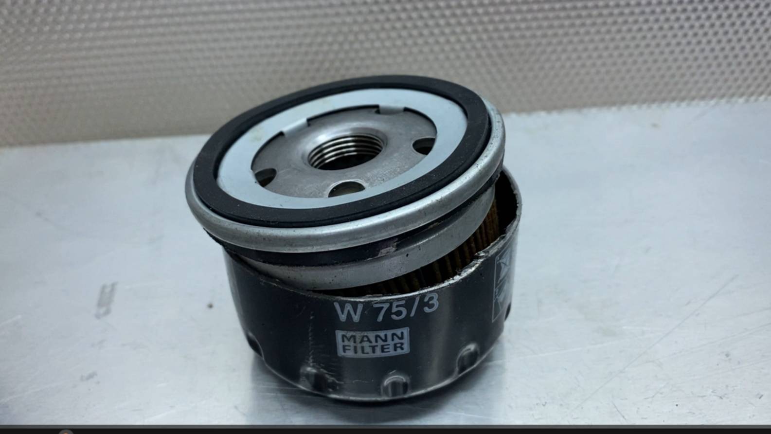 Mann Filter W75/3 смотреть онлайн