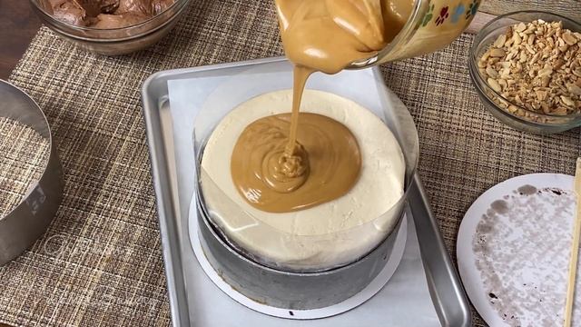 Vegan Peanut Butter Fudge Brownie Cheesecake смотреть онлайн