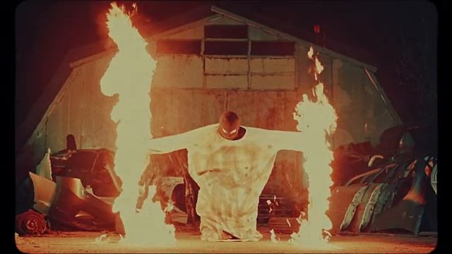 BULA & SVNV - Тлеет (официальный клип) смотреть онлайн