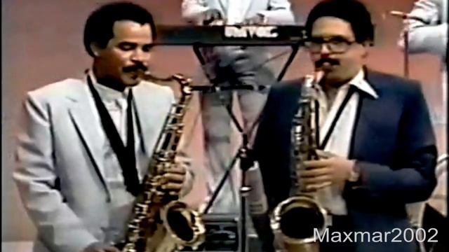 LUIS OVALLES (Se Fue La Luz) '80 - (MERENGUE DOMINICANO) (MERENGUE CLASICO) смотреть онлайн