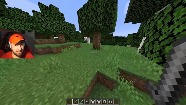 Minecraft Manhunt but i trolled in CREATIVE mode.. смотреть онлайн