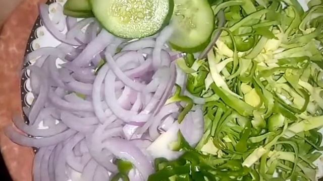 chicken paratha Roll Recipe By Halal kitchen смотреть онлайн