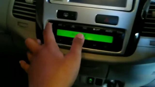 Innova V 2.0 AT 2012 смотреть онлайн
