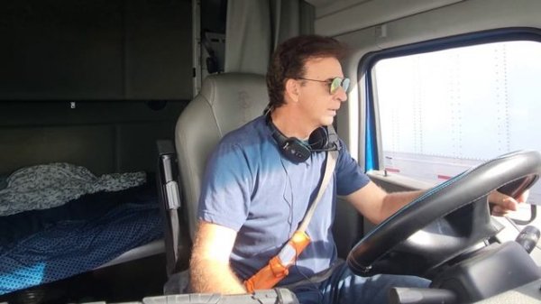 Дальнобой США. Готовлю завтрак в траке.