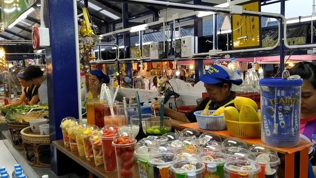 Еда на рынке Таиланд 2020 Много вкусного Десерты Фреши смотреть онлайн