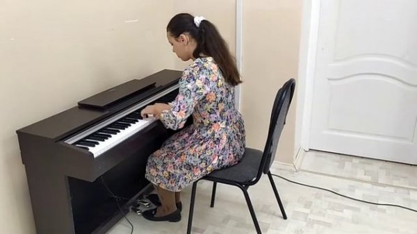 Лобанова Маша В Подвал Стрекоза и Муравей