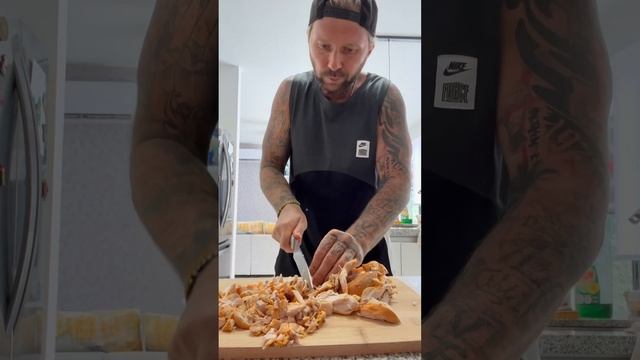 Готовлю начинку для шаурмы👌🏼 #стасайкаквкусно #рецепт #супер #вкусноипросто #шаурма #вкусно #вау смотреть онлайн