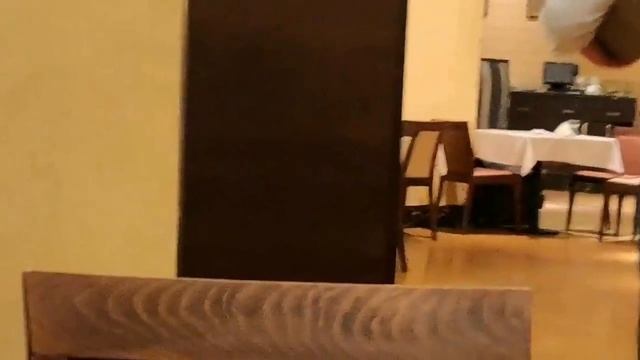 Malayalees Try Lebanese Food in Dubai | Abd El Wahab Restaurant | S1 E3 смотреть онлайн