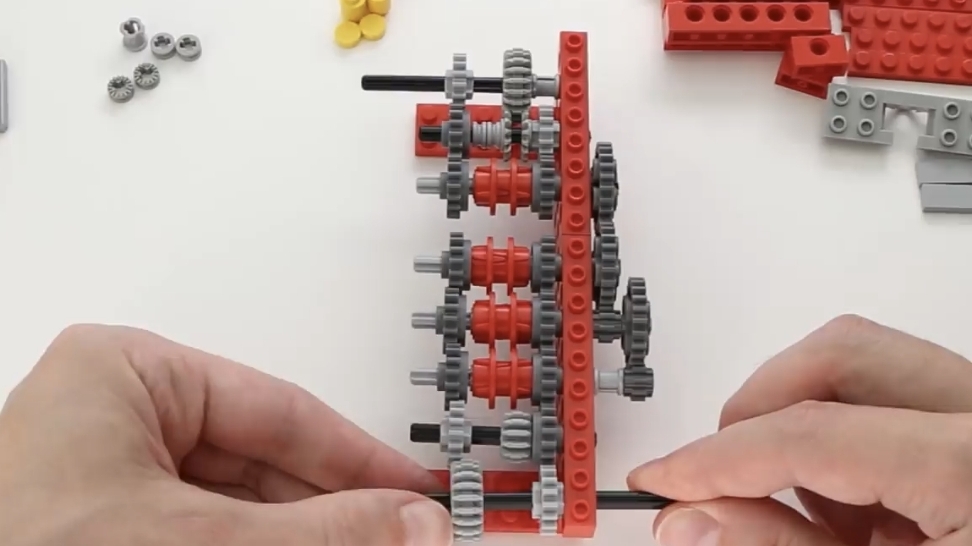 Создаем и тестируем коробки передач из Лего: 2, 4, 6, 8, 12 скоростей. смотреть онлайн