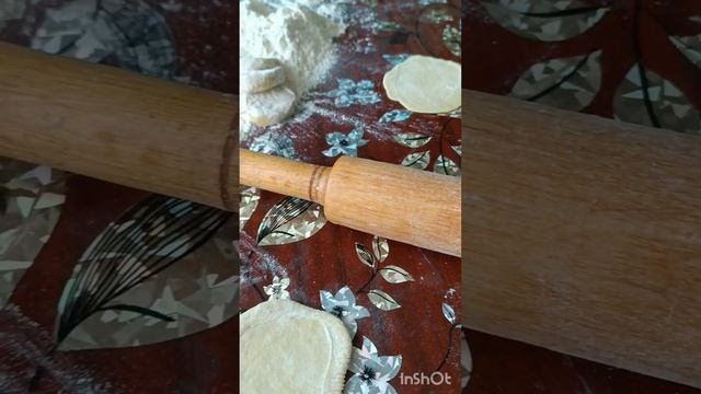 Вот знала же что нужно сваливать😁 #еда #рецепт #мясо #пельмени #деревня #осень #село #дом #мука смотреть онлайн