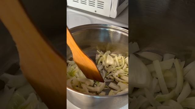 МОРКОВНО-ПРЯНЫЙ СУП #рекомендации#суп#быстрыйрецепт#суппюре#еда#рецепты#beatsync смотреть онлайн