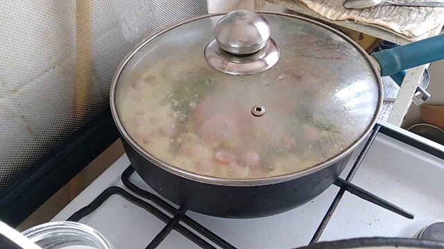 Капуста с сосисками тушёные смотреть онлайн