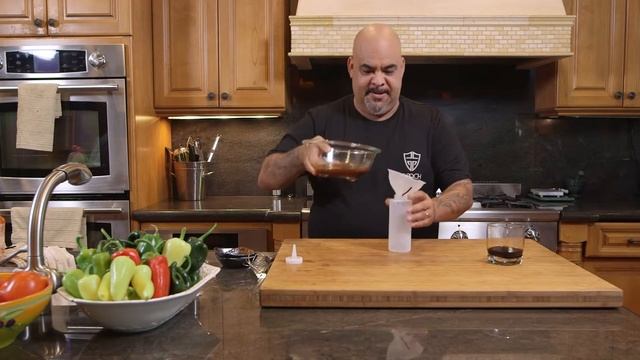 How to: Make SPICY Serranito Sauce - Carlito's Cooking Adventures смотреть онлайн