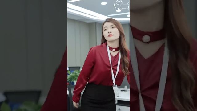 總裁十代單傳，一夜貪歡後讓這個鄉下小丫頭一胎三寶，萬年冰川終於近女色了，風光接回豪門千寵萬寵，每天寸步不離就是寵！#張北淅#彭千玲 смотреть онлайн