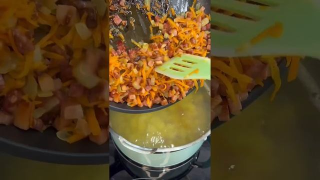 #Сырный суп с колбасой #суп #рецепт #рецепты #ужин #еда #вкусно #обед #кулинария #кухня #готовка смотреть онлайн