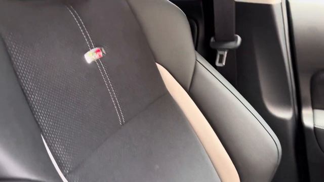 Limited Edition Vitz GR 2019 in White смотреть онлайн