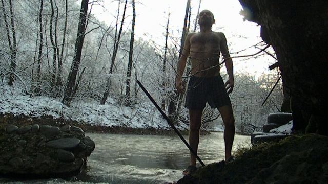 Погружение в холодную воду: Простая практика закаливания