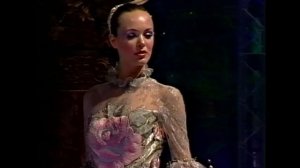 Показ мод Светланы Левашовой в париже 24 февраля 2000 года