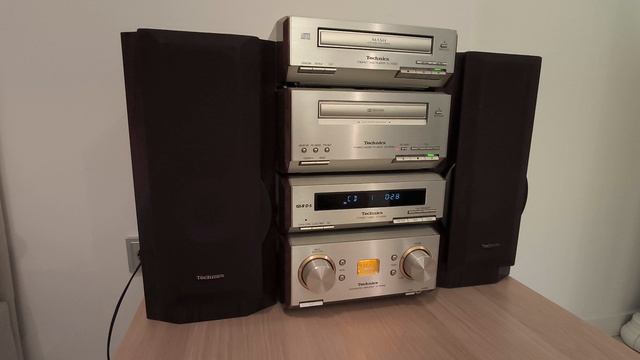 Technics HD560 музыкальный центр