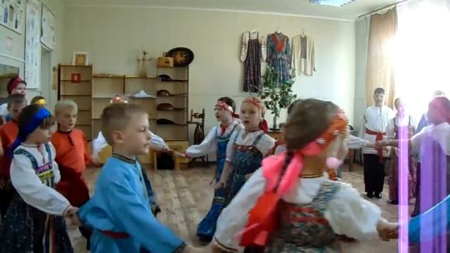 фольклорный ансамбль "Веснянки" младшая группа смотреть онлайн