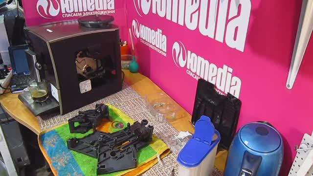 Вода течёт в поддон | Ремонт Кофемашин BOSCH в Санкт-Петербурге (СПб) и Ленинградской области смотреть онлайн